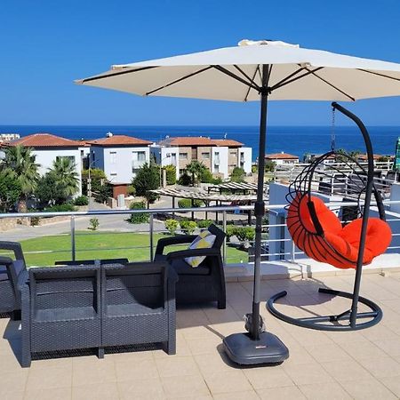 Sea And Mountain View Beachfront Penthouse Yali Exteriér fotografie