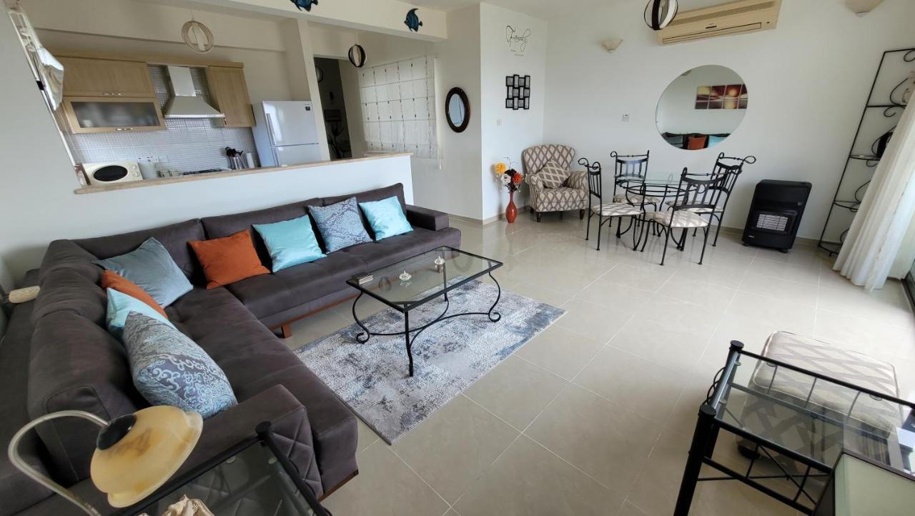 Sea And Mountain View Beachfront Penthouse Yali Exteriér fotografie